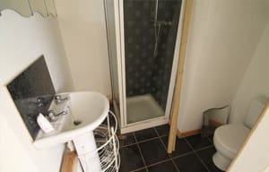 Photo of bathroom before refurbishment