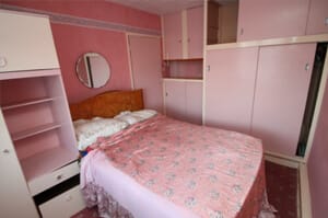 Photo of bedroom before renovation