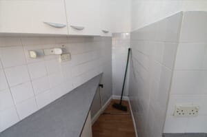 Photo of kitchen before renovation